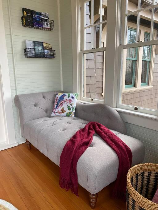 Historic Downtown Riverview Flat, No 3 Astoria Buitenkant foto