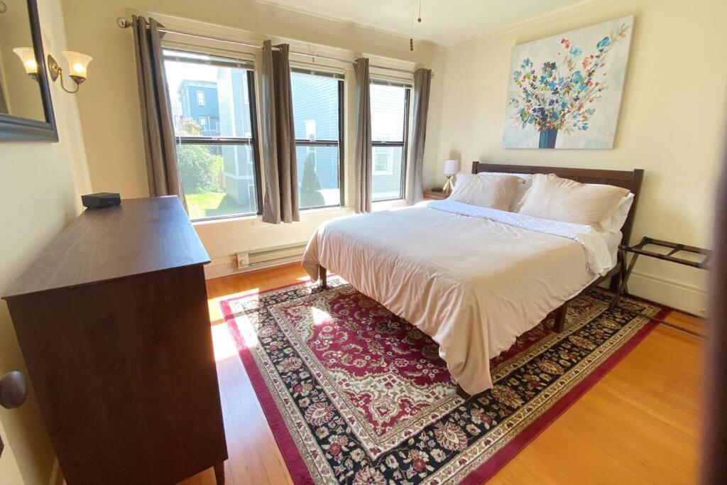 Historic Downtown Riverview Flat, No 3 Astoria Buitenkant foto