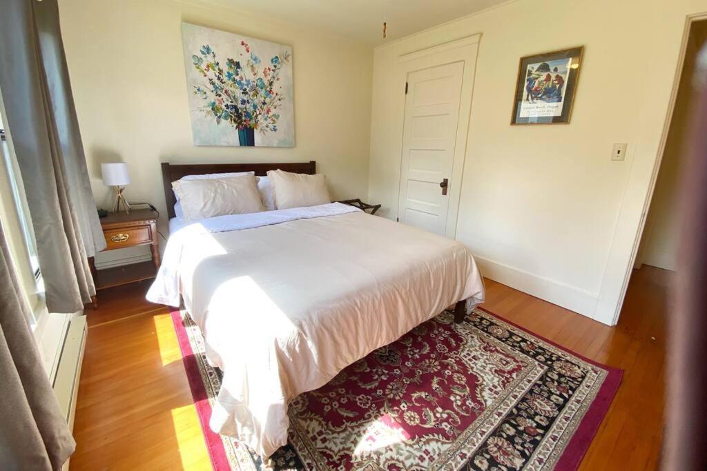 Historic Downtown Riverview Flat, No 3 Astoria Buitenkant foto